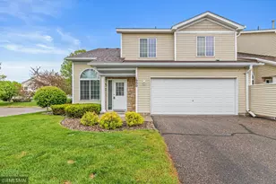 1900 Hawthorne Point, Hudson, WI 54016 - Photo 1