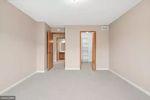 1900 Hawthorne Point, Hudson, WI 54016 - Photo 27