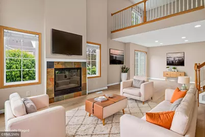 1900 Hawthorne Point, Hudson, WI 54016 - Photo 7