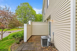 1900 Hawthorne Point, Hudson, WI 54016 - Photo 33
