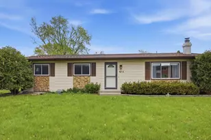 434 Dale Ave, Moorhead, MN 56560 - Photo 1