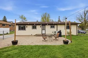 434 Dale Ave, Moorhead, MN 56560 - Photo 25