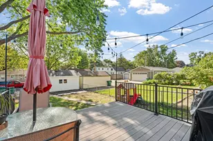 2825 Kentucky Ave S, Saint Louis Park, MN 55426 - Photo 23