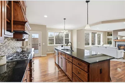 7707 Oxbow Creek Circle N, Brooklyn Park, MN 55445 - Photo 11