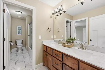 7707 Oxbow Creek Circle N, Brooklyn Park, MN 55445 - Photo 23