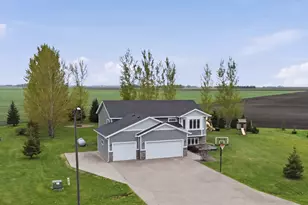 520 3rd Street W, Sabin, MN 56580 - Photo 7
