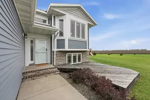 520 3rd Street W, Sabin, MN 56580 - Photo 9
