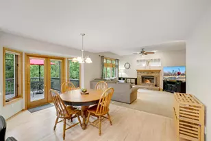 3757 Bayberry Ln, Eagan, MN 55123 - Photo 9