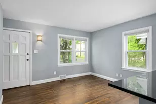 2119 2nd Ave N, Minneapolis, MN 55405 - Photo 3