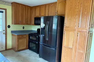 2539 Cowern Pl E, North Saint Paul, MN 55109 - Photo 9