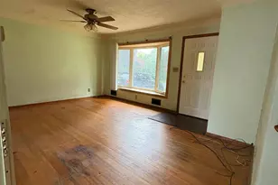 2539 Cowern Pl E, North Saint Paul, MN 55109 - Photo 3