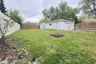 2539 Cowern Pl E, North Saint Paul, MN 55109 - Photo 29