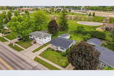 2029 Elton Hills Drive NW, Rochester, MN 55901 - Photo 31