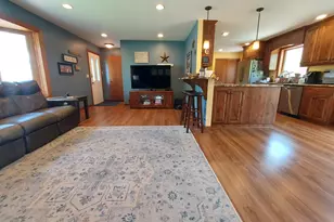 409 Sundown Dr, Avon, MN 56310 - Photo 3