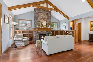 9755 Wedgewood Cir, Woodbury, MN 55125 - Photo 17