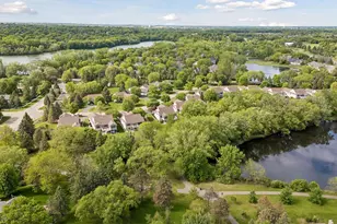 9755 Wedgewood Cir, Woodbury, MN 55125 - Photo 67
