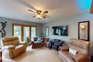 1112 Bridge Ave, Albert Lea, MN 56007 - Photo 11