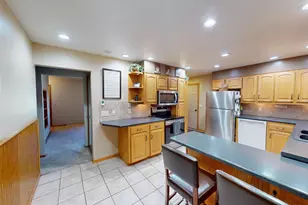 1112 Bridge Ave, Albert Lea, MN 56007 - Photo 13