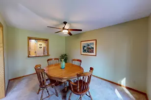 1112 Bridge Ave, Albert Lea, MN 56007 - Photo 11