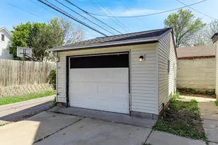 2213 Oak Park Ave N, Minneapolis, MN 55411 - Photo 25