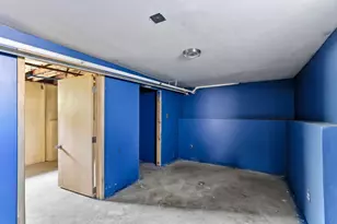 2213 Oak Park Ave N, Minneapolis, MN 55411 - Photo 23