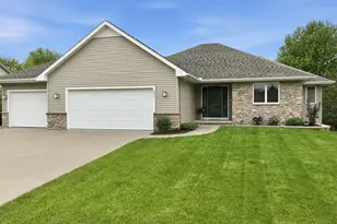 221 Kusilek St, River Falls, WI 54022 - Photo 1