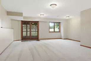 221 Kusilek St, River Falls, WI 54022 - Photo 29