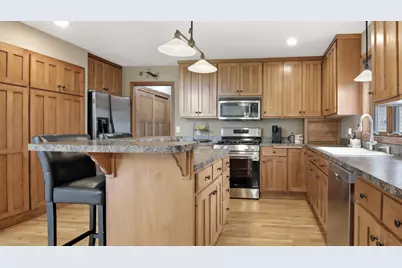 221 Kusilek Street, River Falls, WI 54022 - Photo 7