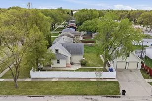 1401 19th St S, Fargo,  58103 - Photo 43