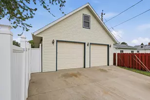 1401 19th St S, Fargo,  58103 - Photo 9