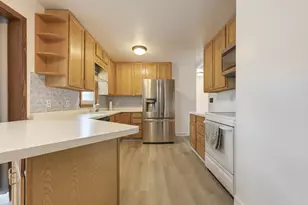 1401 19th St S, Fargo,  58103 - Photo 15