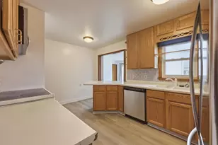 1401 19th St S, Fargo,  58103 - Photo 17