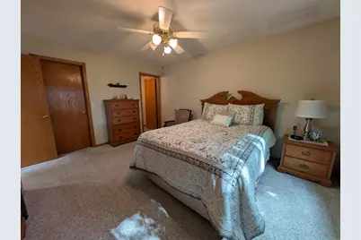 2316 Viola Heights Drive NE, Rochester, MN 55906 - Photo 5