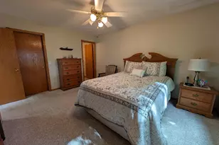2316 Viola Heights Dr NE, Rochester, MN 55906 - Photo 5