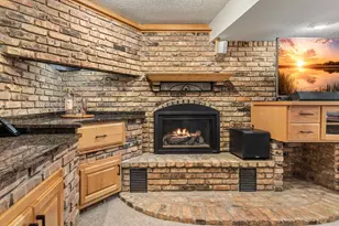 8125 Tierneys Woods Curv, Bloomington, MN 55438 - Photo 49