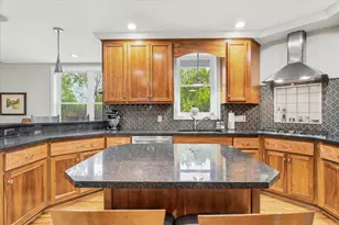 13040 Emmer Pl, Apple Valley, MN 55124 - Photo 15