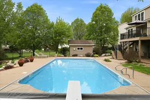 13040 Emmer Pl, Apple Valley, MN 55124 - Photo 5