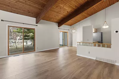 8405 137th Court, Apple Valley, MN 55124 - Photo 7