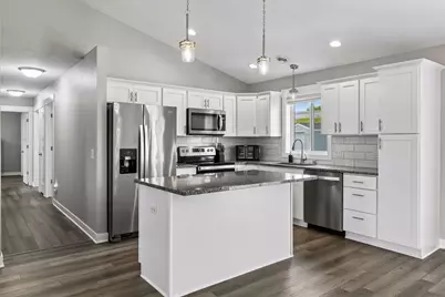 720 Deer Trail, Montgomery, MN 56069 - Photo 17
