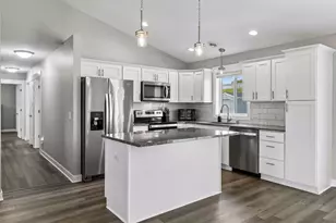 720 Deer Trail, Montgomery, MN 56069 - Photo 17