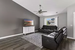 720 Deer Trail, Montgomery, MN 56069 - Photo 7