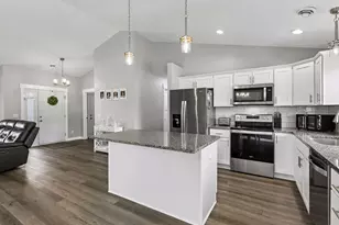 720 Deer Trail, Montgomery, MN 56069 - Photo 15