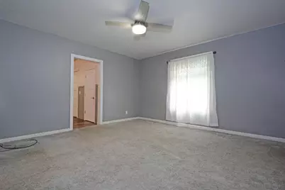 986 Galtier Street, Saint Paul, MN 55117 - Photo 9