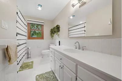 2400 Cavell Avenue N, Golden Valley, MN 55427 - Photo 37