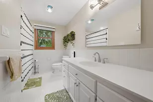 2400 Cavell Ave N, Golden Valley, MN 55427 - Photo 37