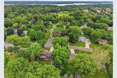2400 Cavell Avenue N, Golden Valley, MN 55427 - Photo 53