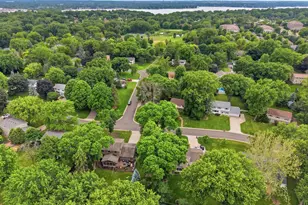 2400 Cavell Ave N, Golden Valley, MN 55427 - Photo 53