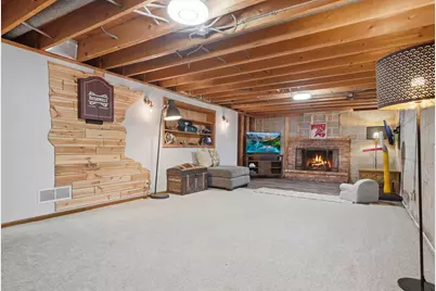 2400 Cavell Avenue N, Golden Valley, MN 55427 - Photo 41