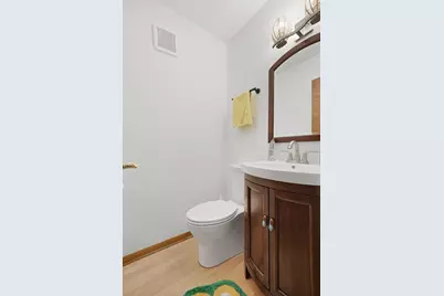 2400 Cavell Avenue N, Golden Valley, MN 55427 - Photo 33