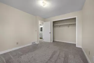 2221 W 82nd St, Bloomington, MN 55431 - Photo 15